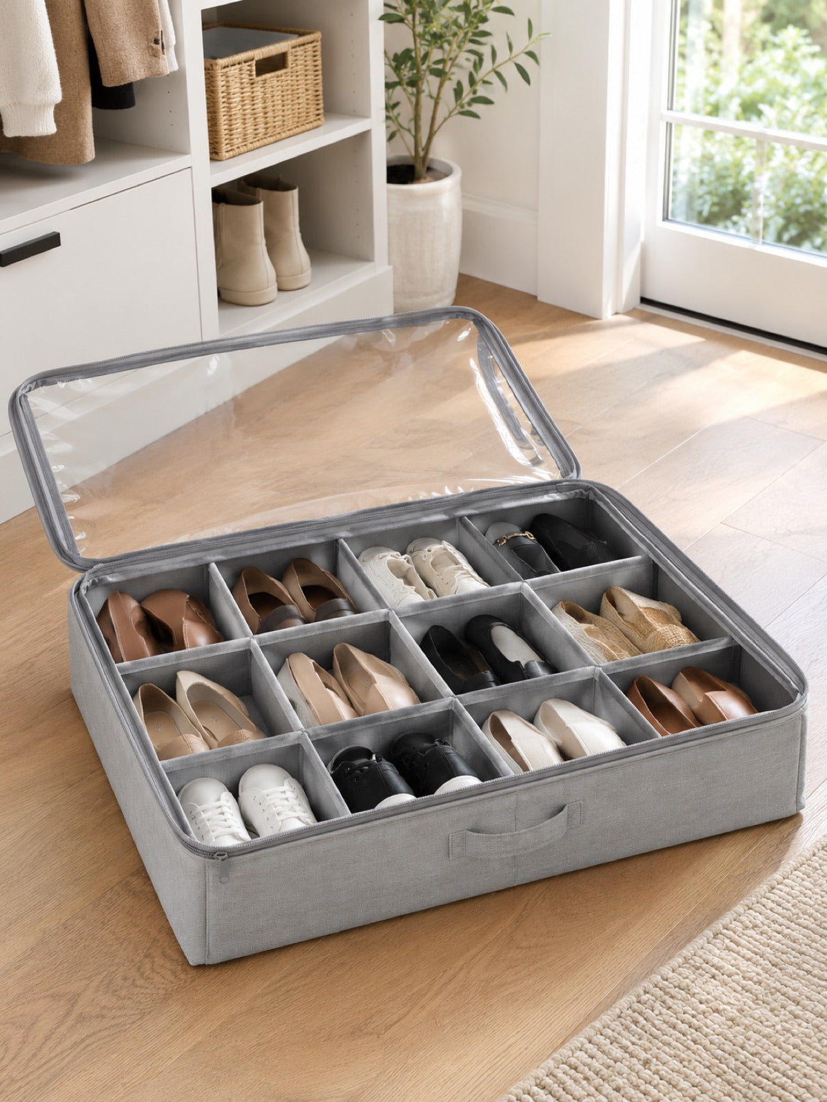 Under-Bed Shoe Storage Bag, 12 Compartments in use - Miraclli
